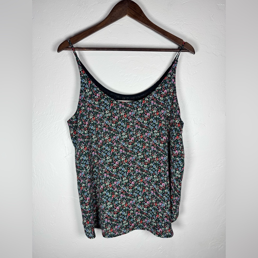 LOFT Black Ditsy Floral Boho Cottagecore Camisole Size‎ Large